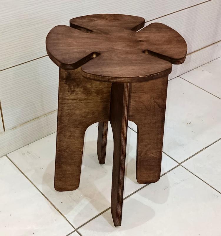 چهار پایه