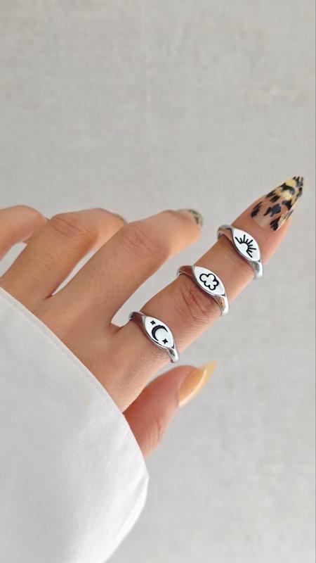 انگشتر آب و هوا نقره ایی