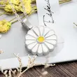 گردنبند گل بابونه