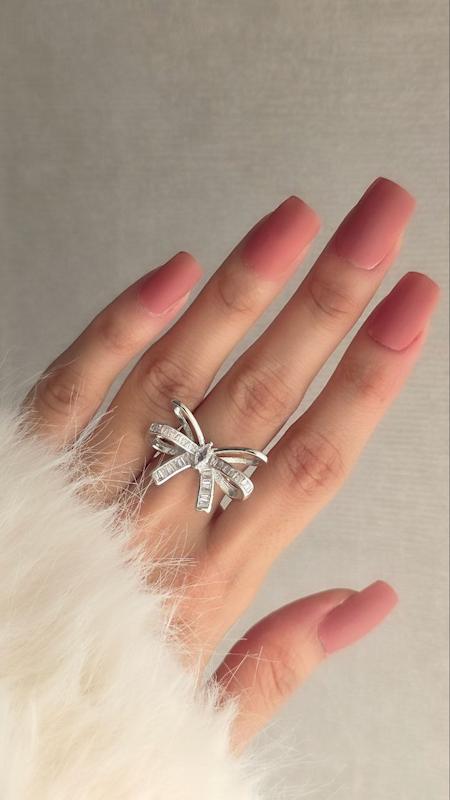 انگشتر جواهری GJ10