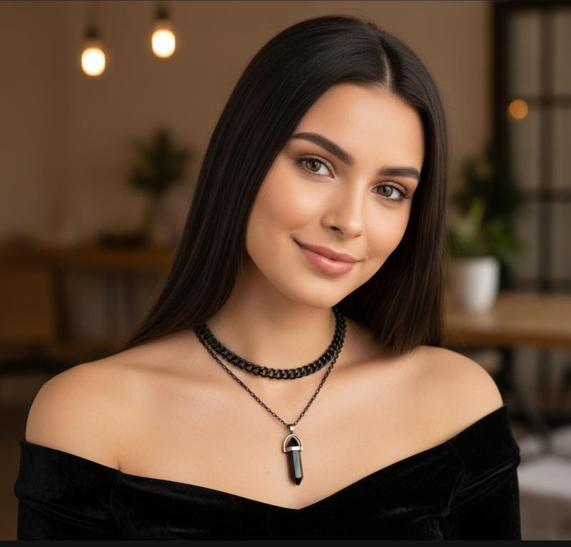 گردنبند دو لاین کارتیر و منشور سنگ رنگ ثابت زنانه و مردانه