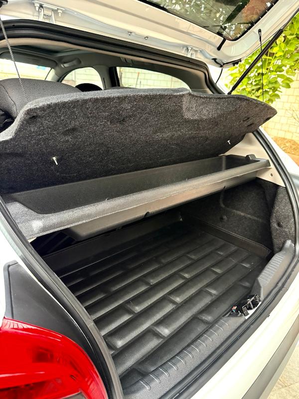 باکس زیر طاقچه پژو 206 و 207 درجه یک