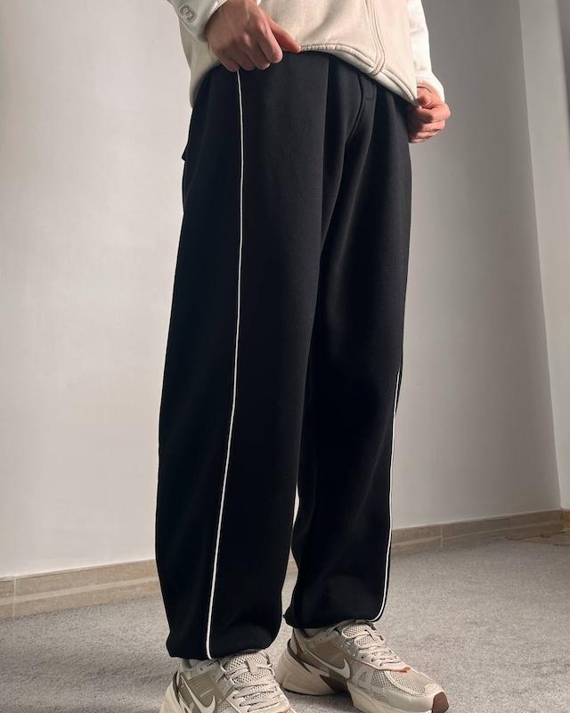 شلوار جاگر مغزی خور