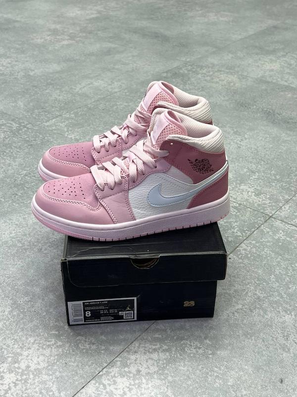 کتونی ایر جردن 1 Pink