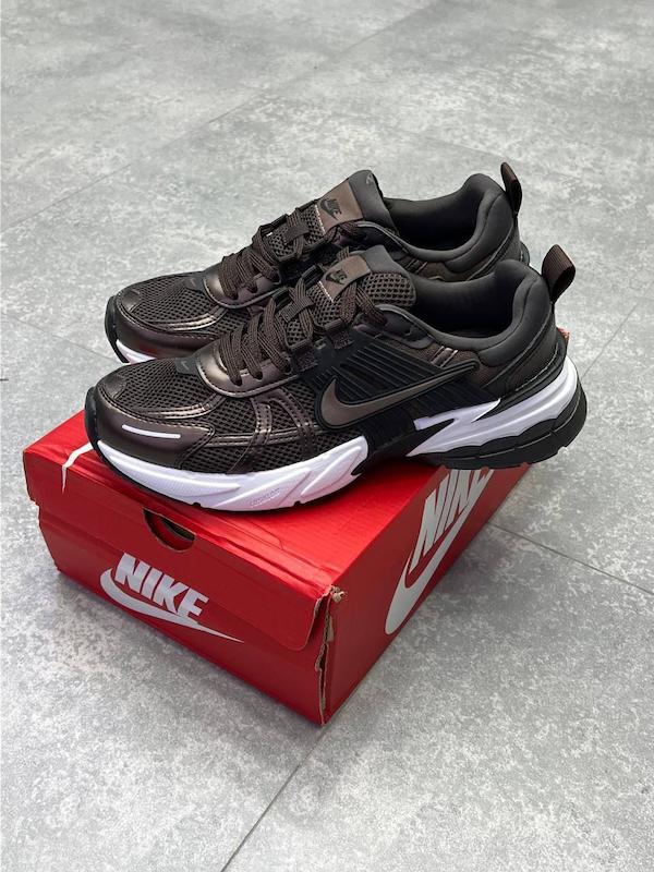 کتونی نایکی V2k run