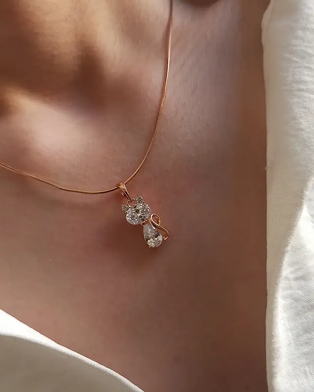 گردنبند پیشی