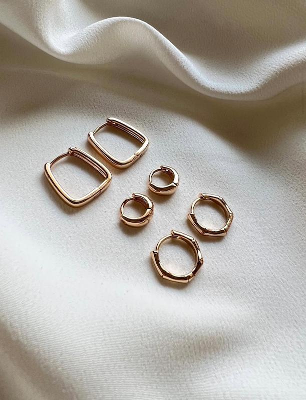 گوشواره ژ ۷