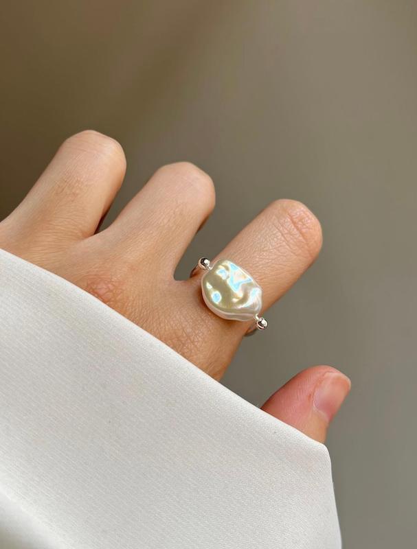 انگشتر مروارید باروک