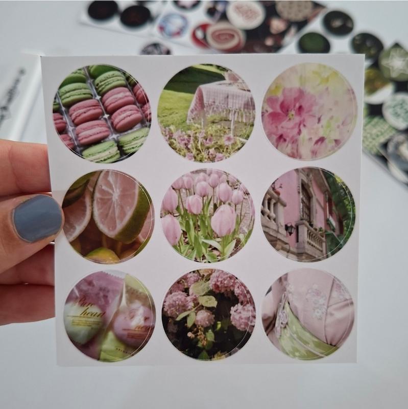 صفحه استیکر دایره ای کد ۱