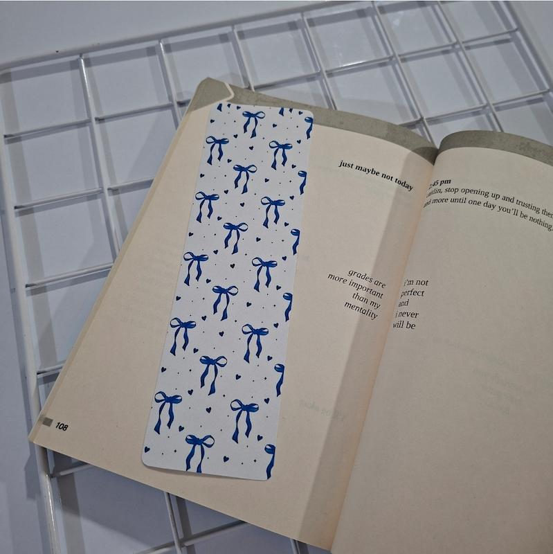 بوک مارک blue ابی