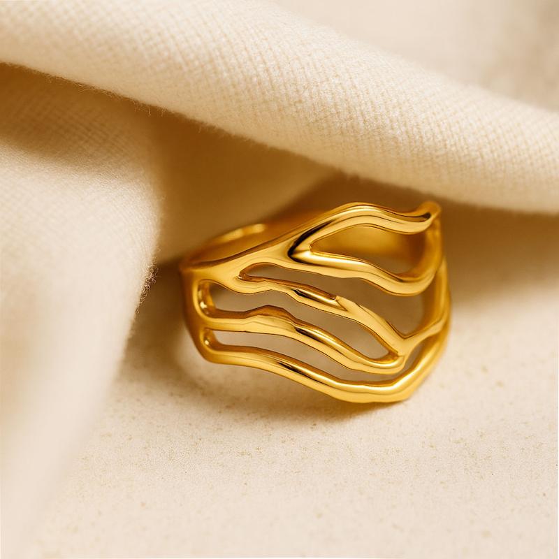 انگشتر زنانه موج‌دار چندلایه کد 111