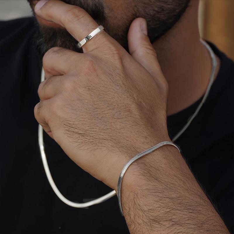 دستبند و گردنبند مردانه