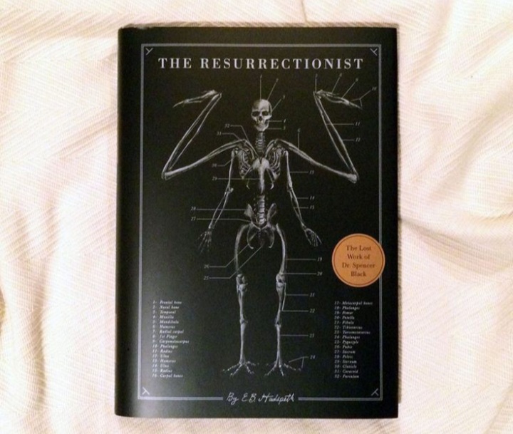 کتاب The Resurrectionist