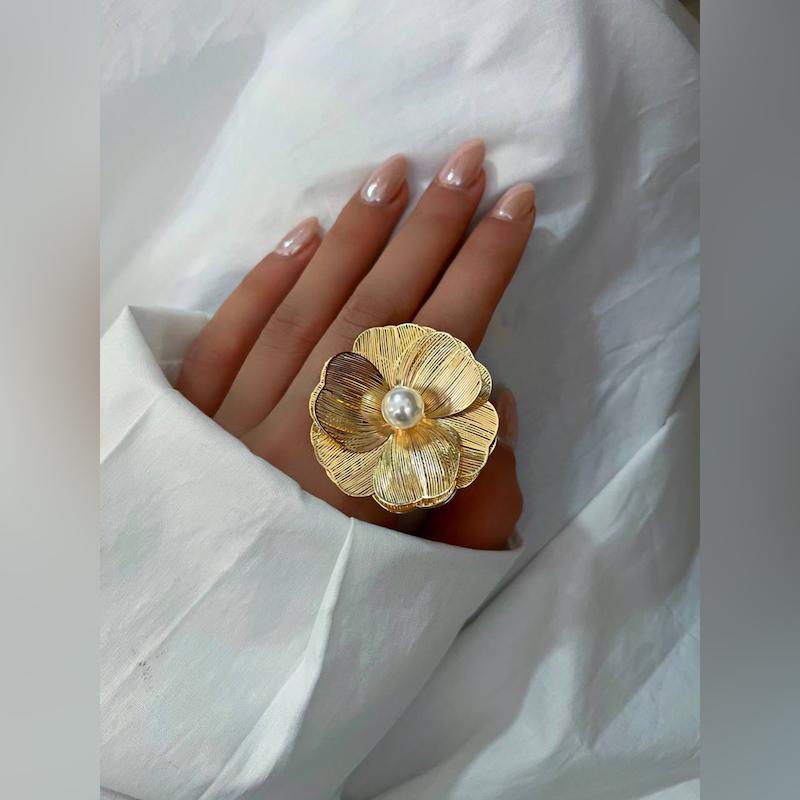 انگشتر گل