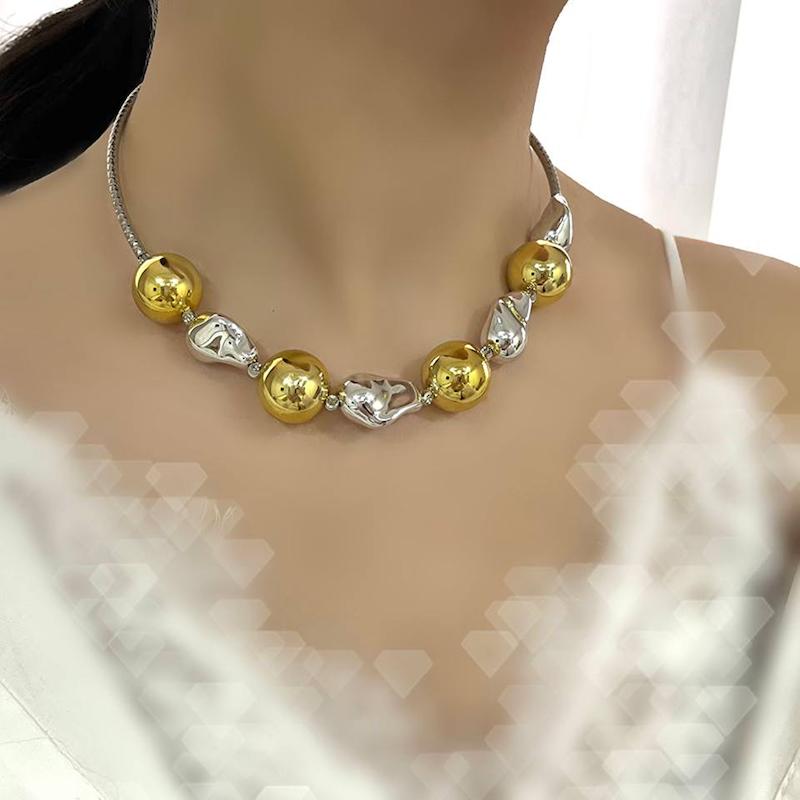 گردنبند گوی دفرمه دو رنگ