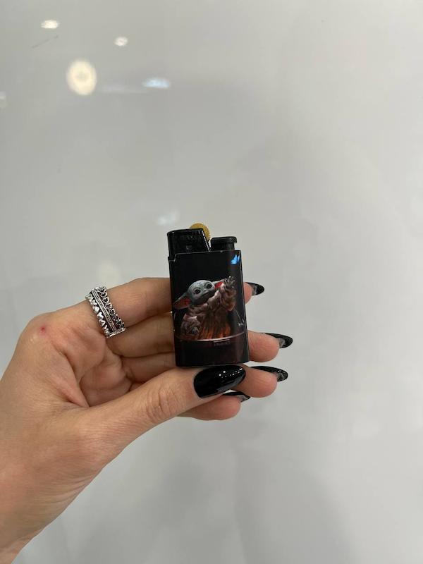 فندک طرح دار