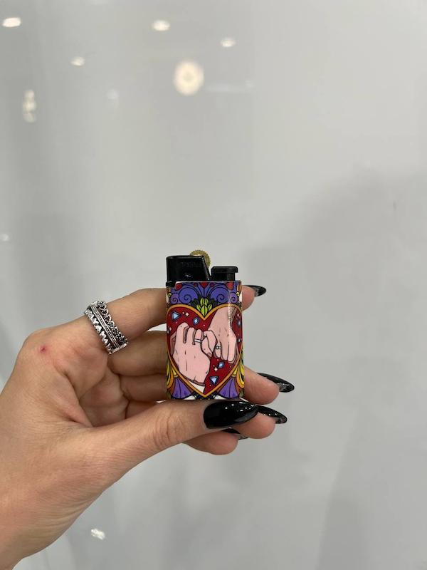 فندک طرح دار