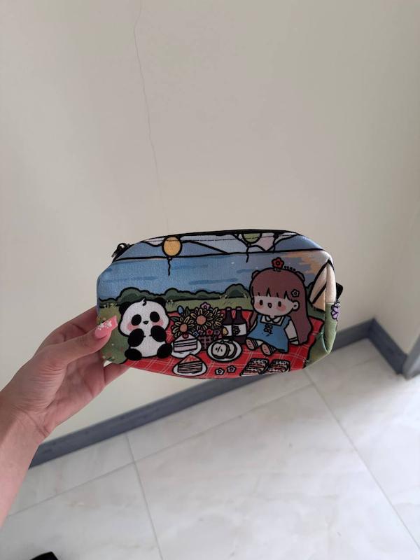 جامدادی مخمل