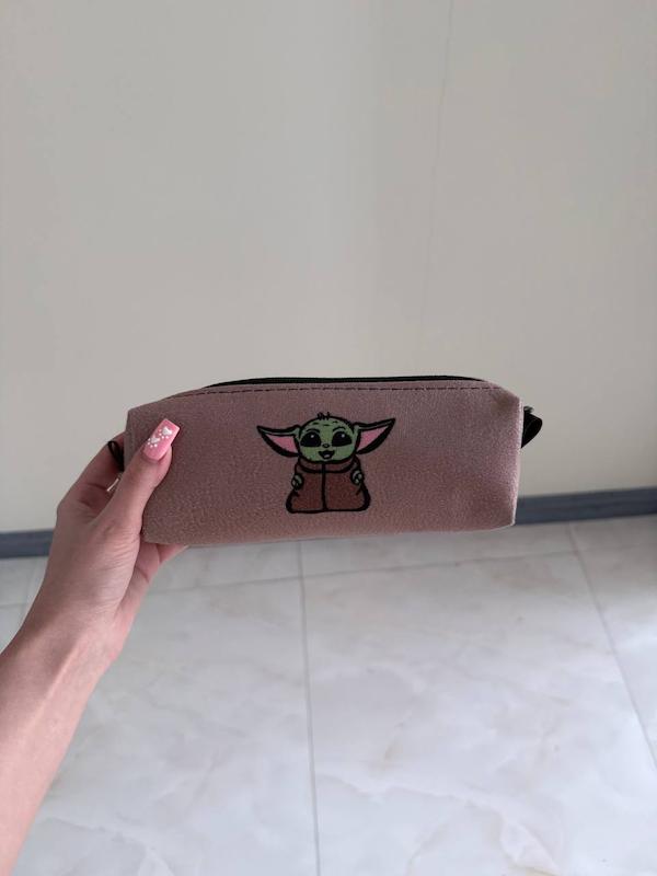 جامدادی مخمل