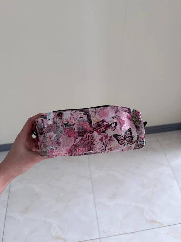 جامدادی مخمل