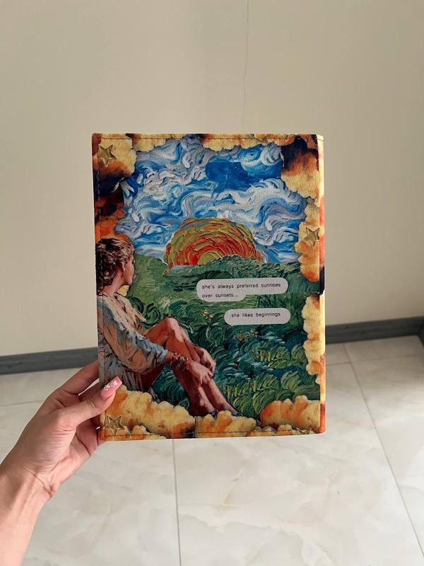 کلاسور مخمل بزرگ