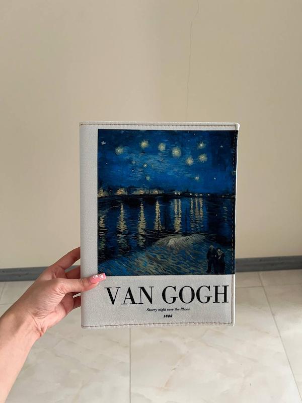 کلاسور مخمل بزرگ