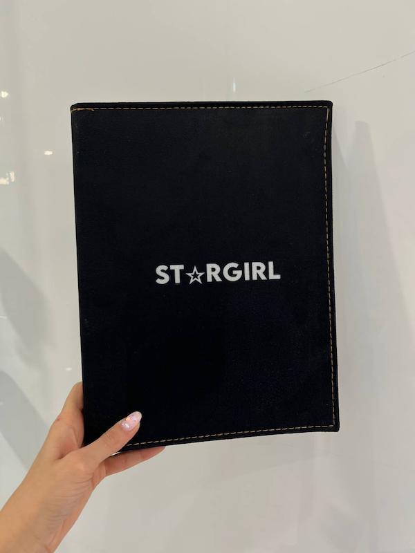 کلاسور مخمل بزرگ