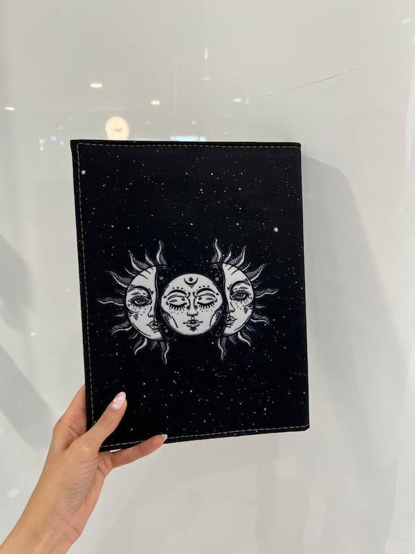 کلاسور مخمل بزرگ