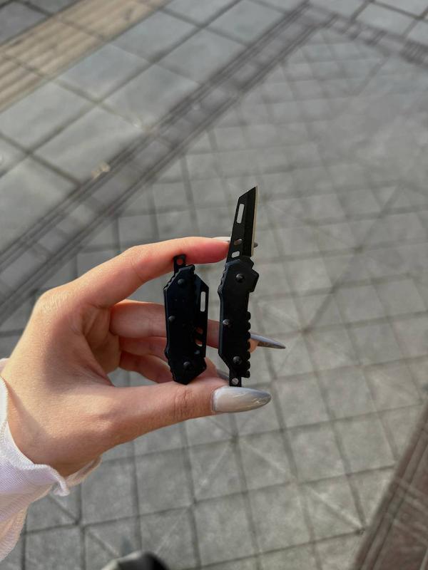 چاقو مینیاتوری