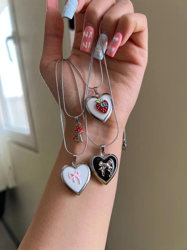 گردنبند لاکت