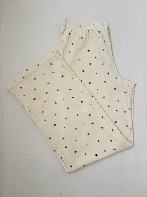 شلوار سوزنی وانیلی