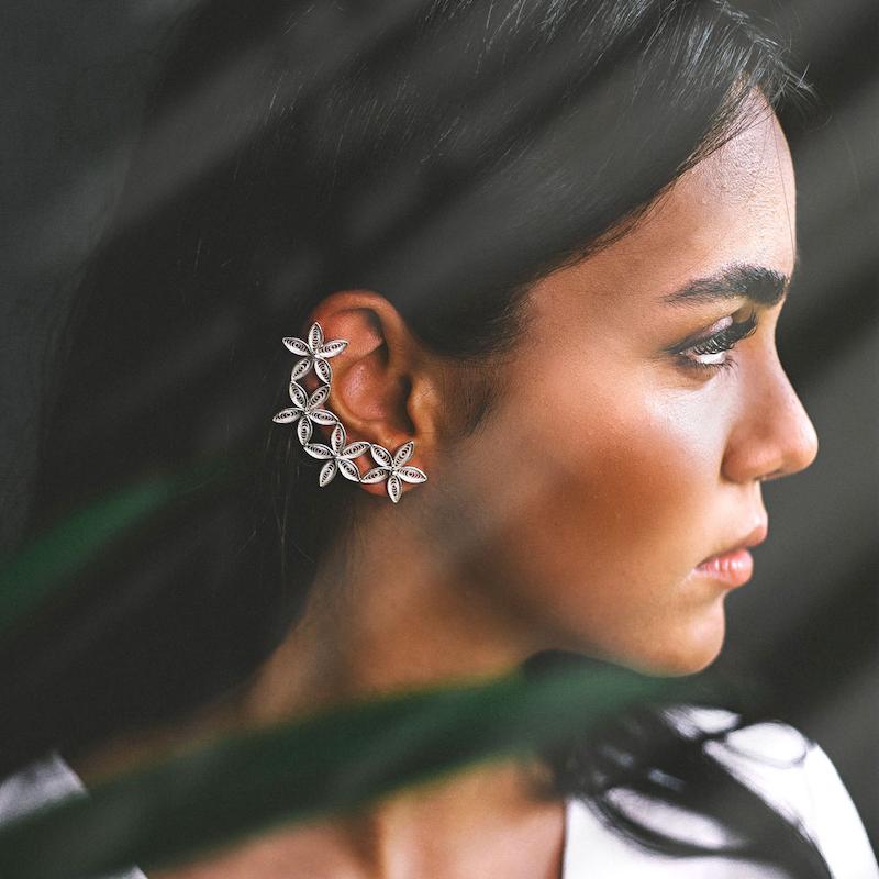 گوشواره ستاره گون