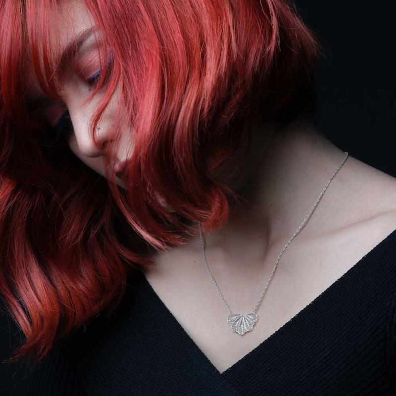 گردنبند آژند