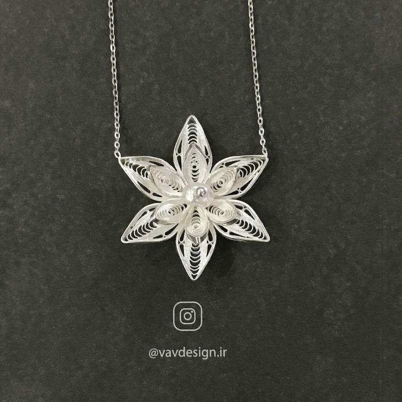 گردنبند الیسا