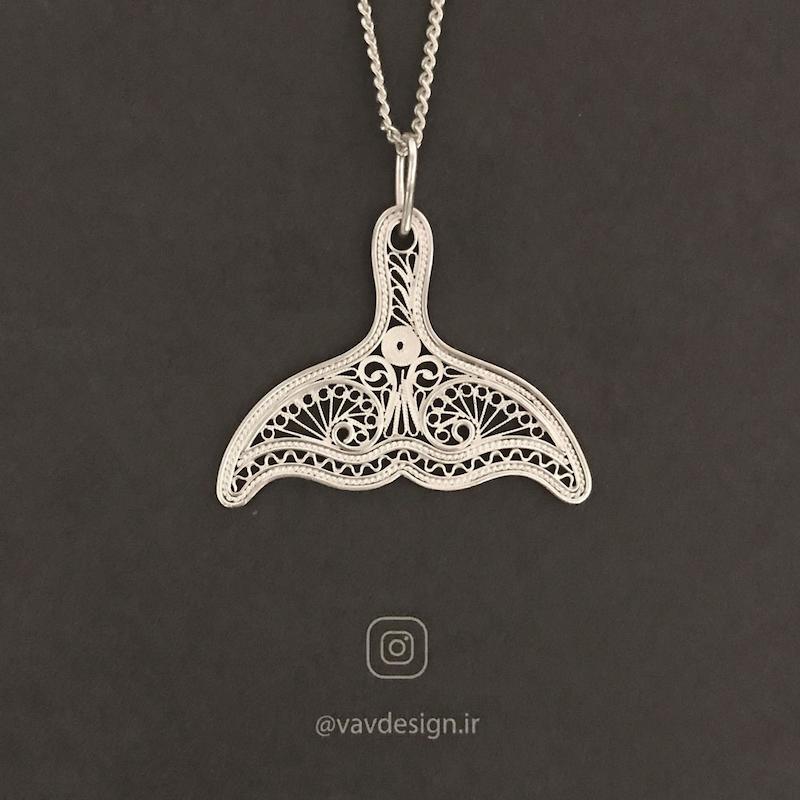 گردنبند دلفین بدون زنجیر