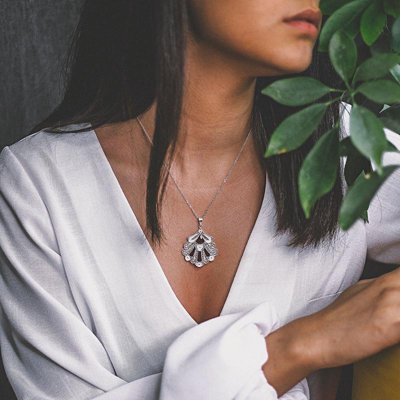 گردنبند ملینا