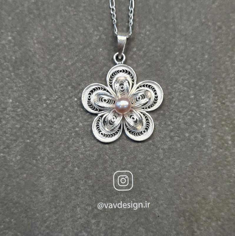 گردنبند مهیاس