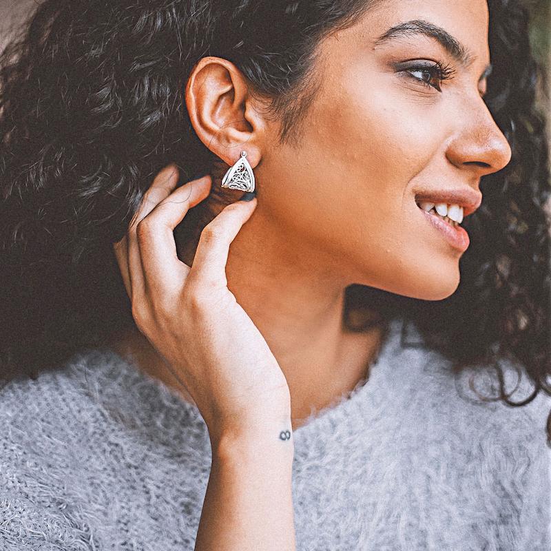 گوشواره دالیا