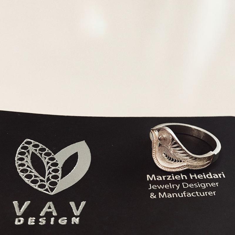 انگشتر پرنده