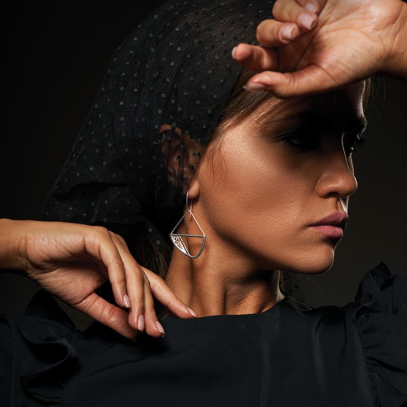 گوشواره فرگل