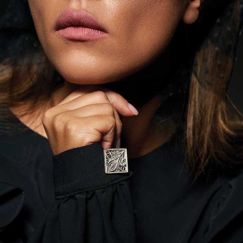 دکمه سرآستین مربع ایوان