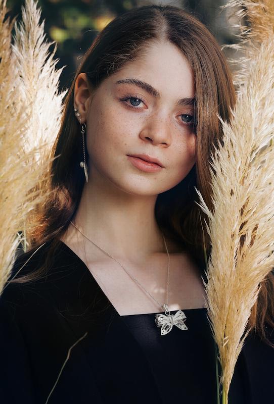 گردنبند پاپیون