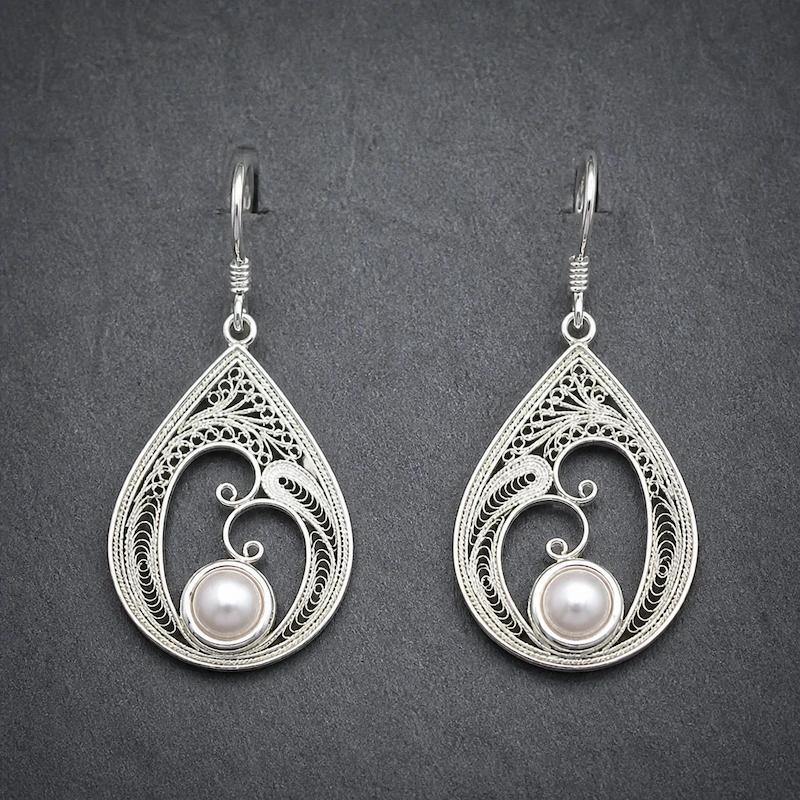 گوشواره اشک و مروارید