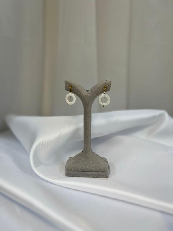 گوشواره صدف حلقه ای