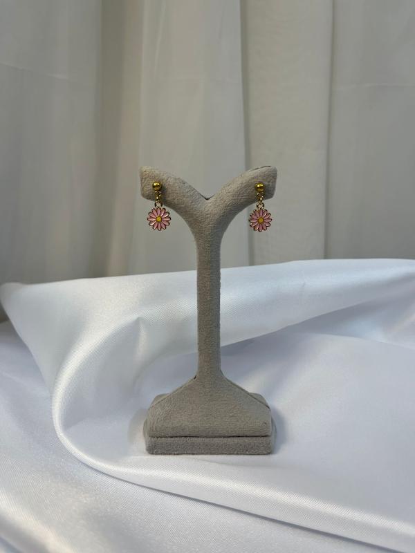 گوشواره گل صورتی