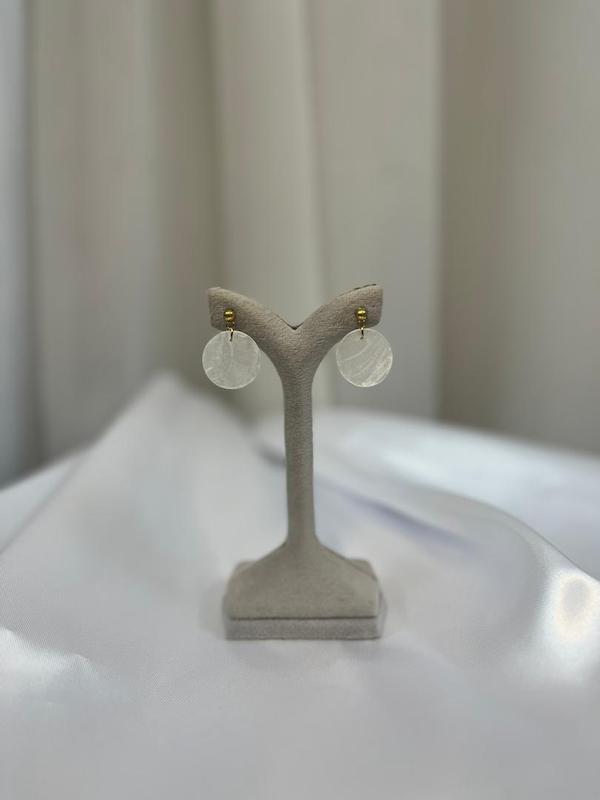 گوشواره صدفی مینیمال