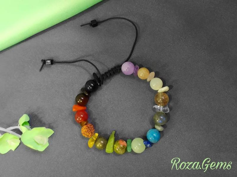 دستبند همه سنگها گرد و نامنظم