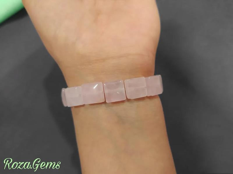 دستبند تمام سنگ رزکوارتز مربعی