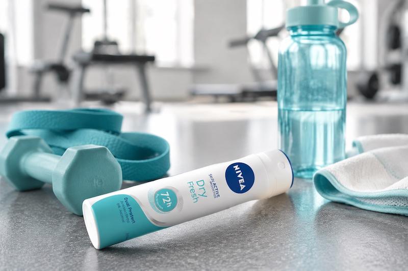 اسپری ضد تعریق زنانه نیوآ مدل Dry Fresh 72H حجم 150ml
