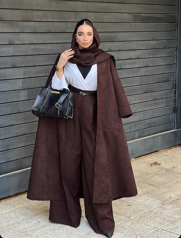 کت قهوه ای تیره